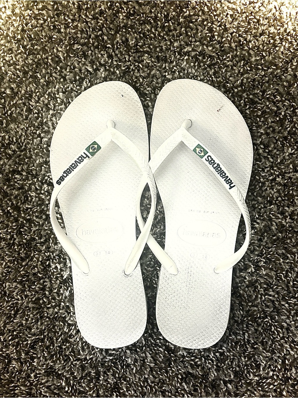 Havaianas White Rubber Flip Flops with Logo Strap
